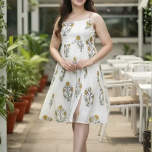 Rashmi Dress | Crushed Cotton Knee-Length Dress